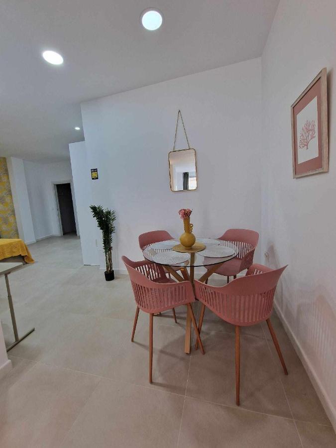 Moderno Apartamento 3 En Calle Marmoles Малага Экстерьер фото